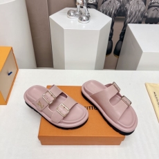 Louis Vuitton Slippers